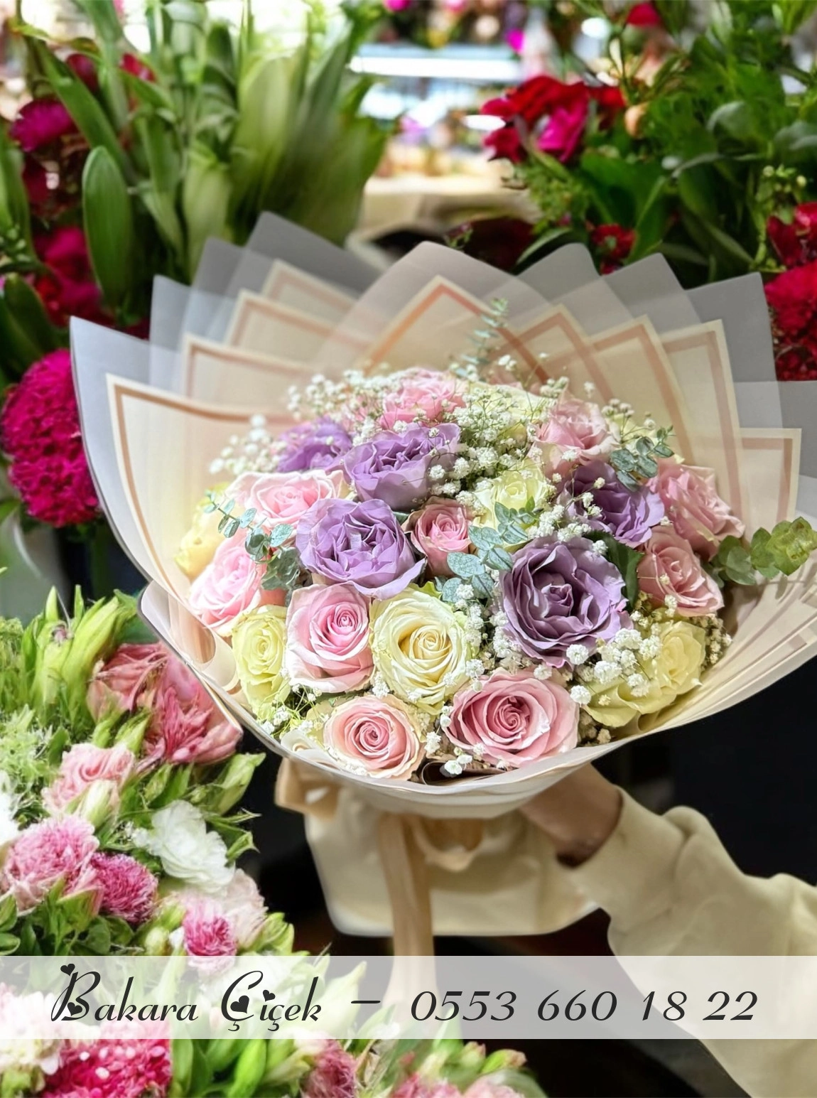 30’Lu İthal Lila Pembe Beyaz Gül Buketi