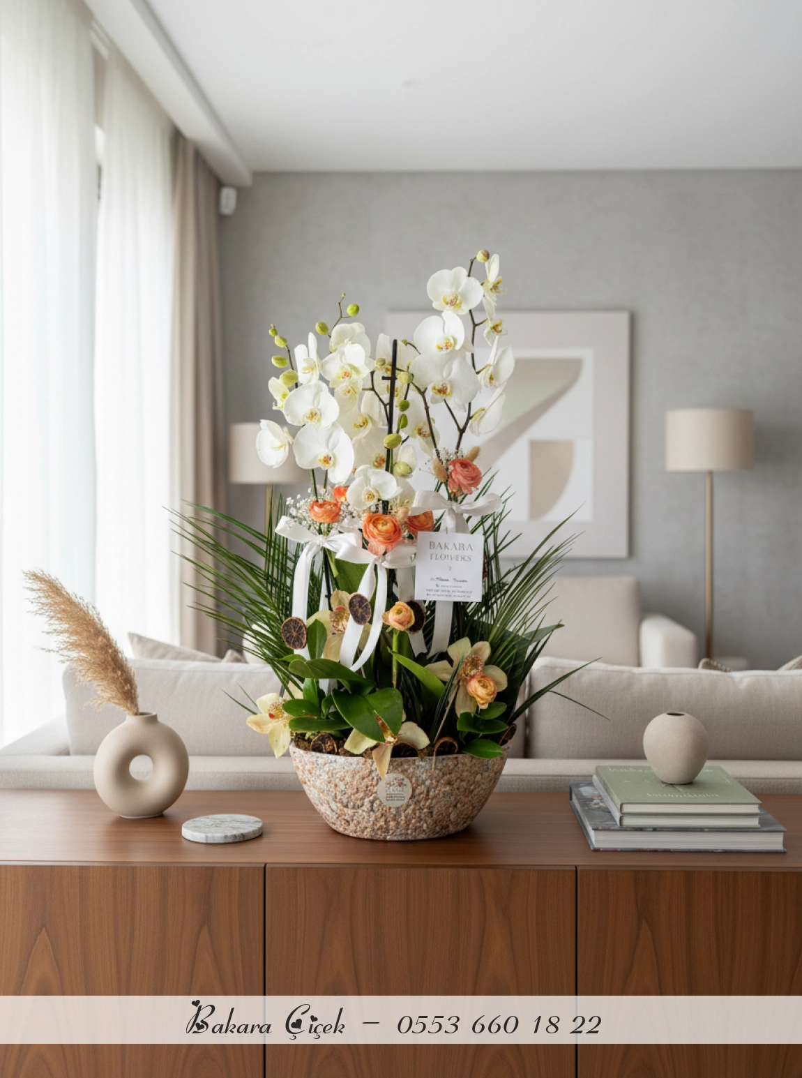 4 Dallı Beyaz Premium Orkide Aranjmanı