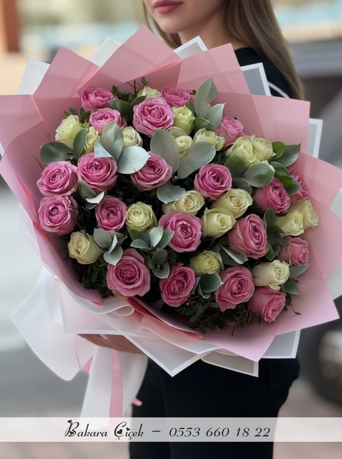 Beyaz Ve Pembe İthal Gül Buketi