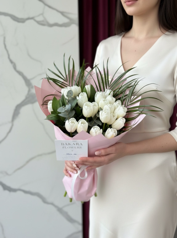 25'Li Premium Beyaz Lale Buketi