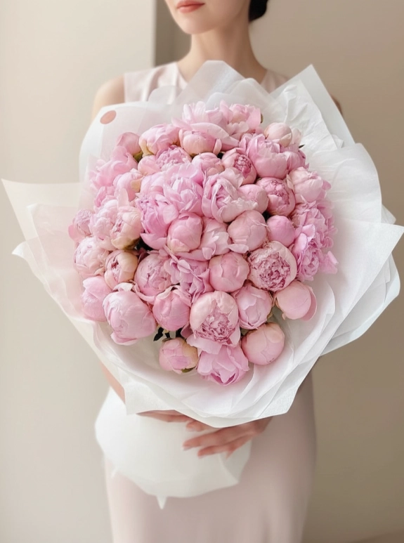 51 Pembe Şakayık Buketi