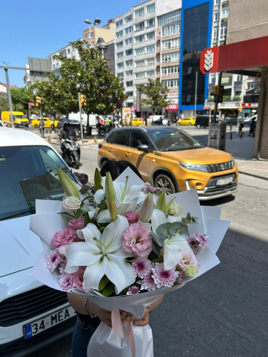 Lilyum Krizantem Buketi