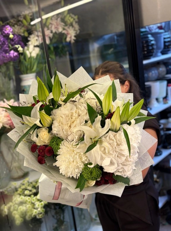 Premium Lilyum Ortanca Buketi