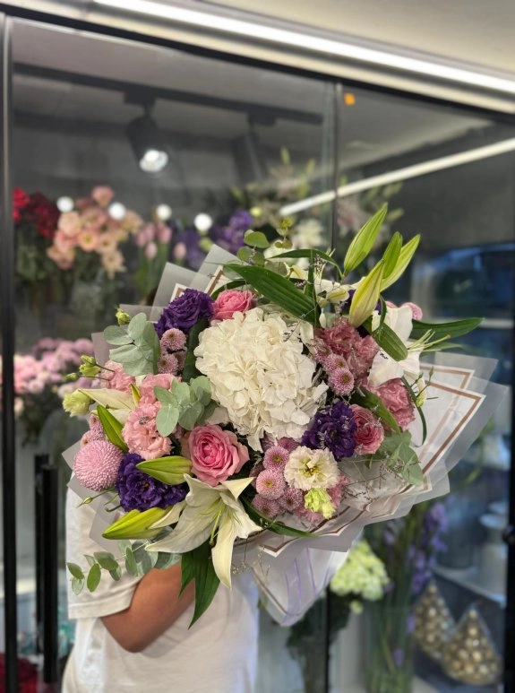 Premium Ortanca Lilyum Buketi